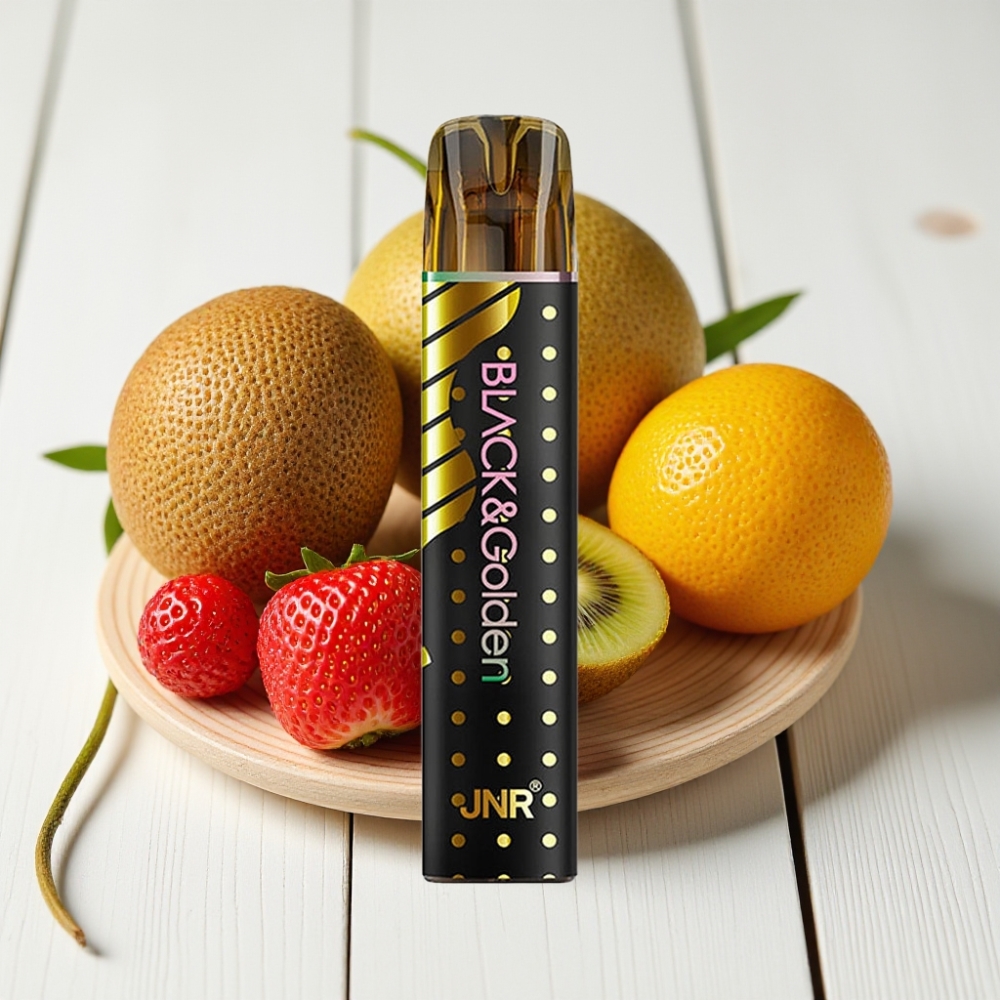 JNR Black&Golden 600+200 Pūkštai Vienkartinis Veipas Braškės-Kivi, 800 Pūkštų, 550mAh, 2ml