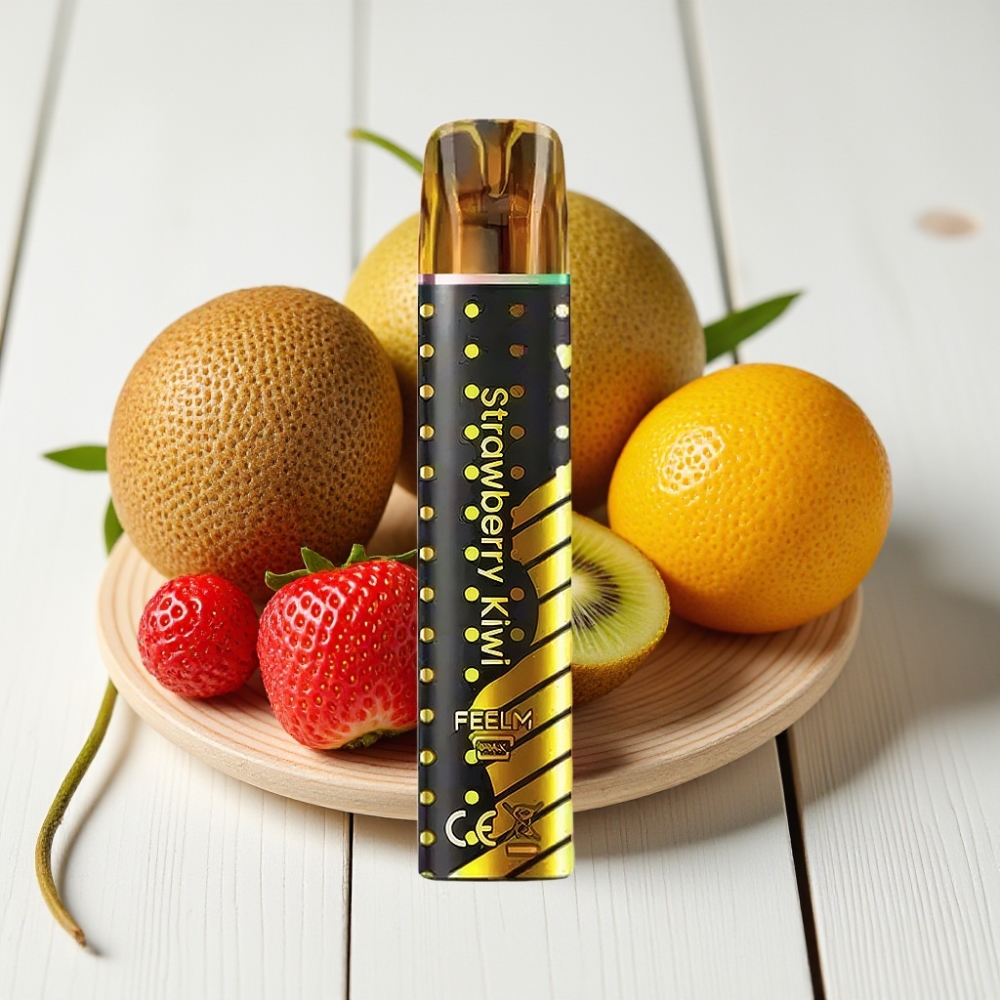 JNR Black&Golden 600+200 Pūkštai Vienkartinis Veipas Braškės-Kivi, 800 Pūkštų, 550mAh, 2ml